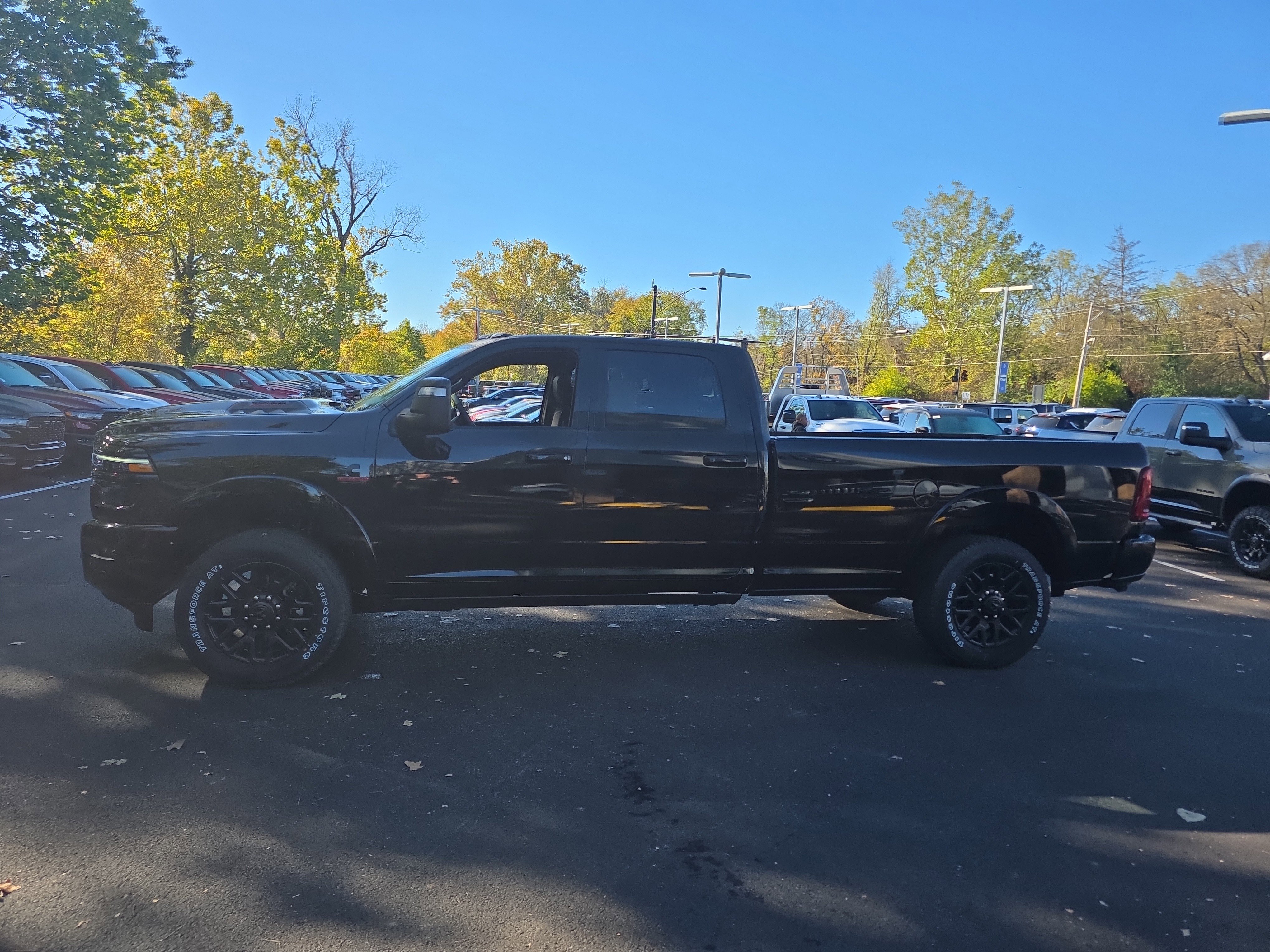 New 2026 RAM 3500 Limited image 23