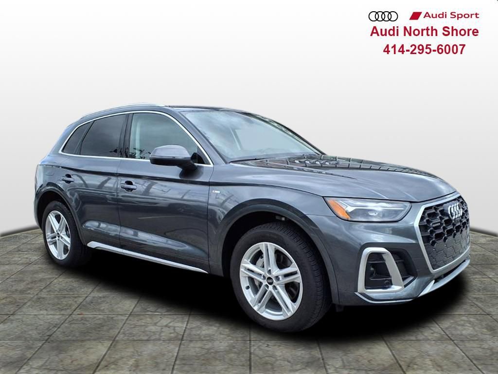 Used 2025 Audi Q5 e Premium Plus w/ Premium Plus Package image 1