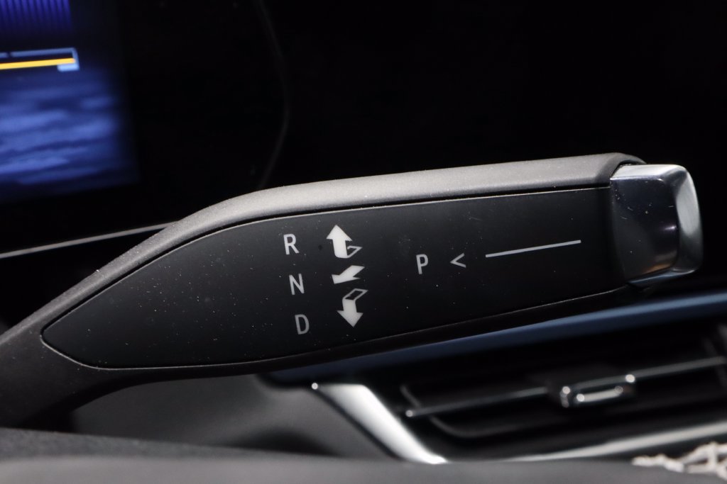 Used 2024 Chevrolet Equinox EV LT FWD image 32