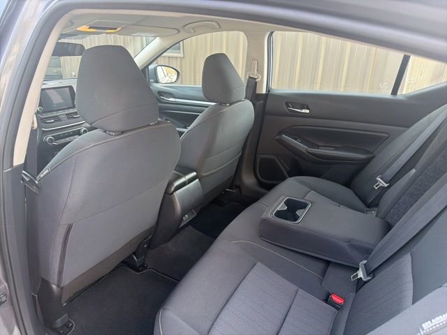 Used 2022 Nissan Altima 2.5 SV image 15