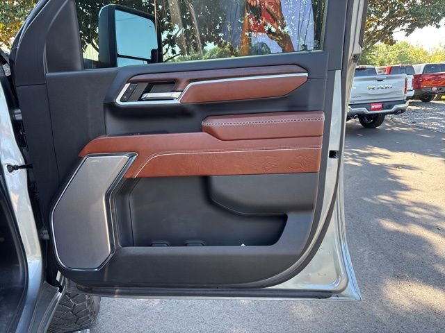 Used 2024 GMC Sierra 2500 Denali Ultimate w/ LPO, GMC Protection Package image 12