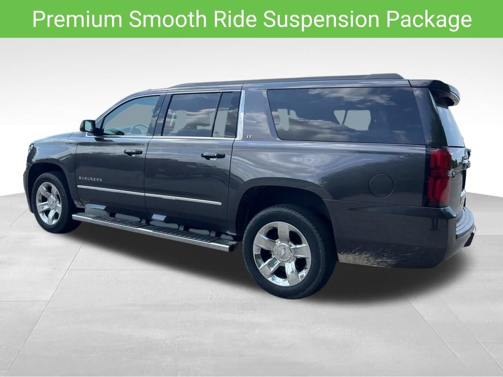 Used 2017 Chevrolet Suburban LT w/ LT Signature Package AWD/4WD image 10
