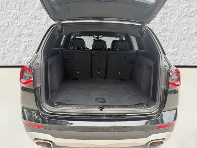 Used 2024 BMW X3 xDrive30i AWD/4WD image 12