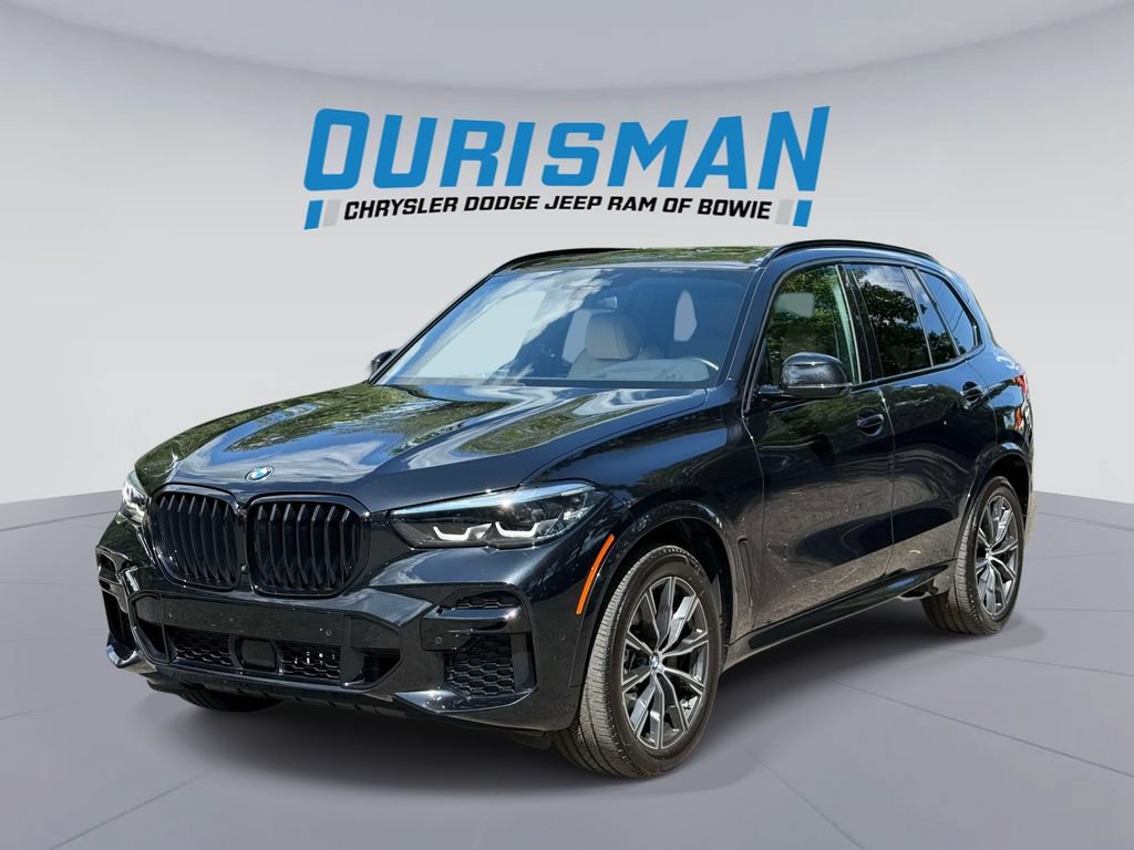 Used 2022 BMW X5 xDrive40i w/ M Sport Package AWD/4WD image 5