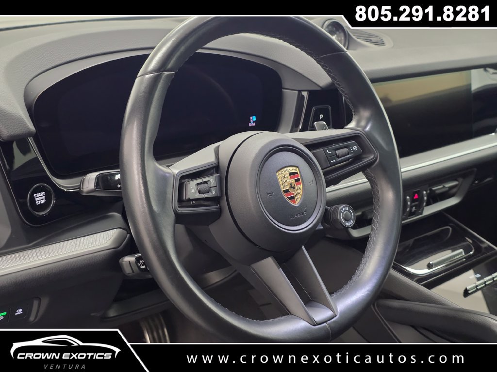 Used 2024 Porsche Cayenne S AWD/4WD image 26