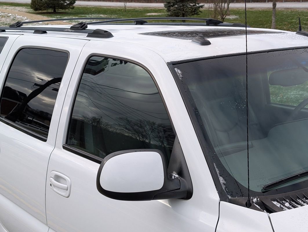 Used 2003 GMC Yukon XL Denali image 21