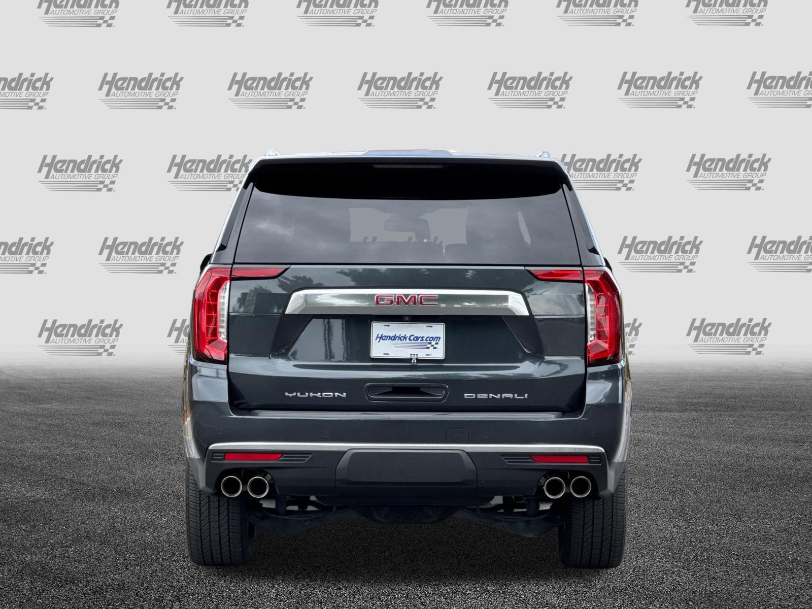 Used 2022 GMC Yukon XL Denali AWD/4WD image 5
