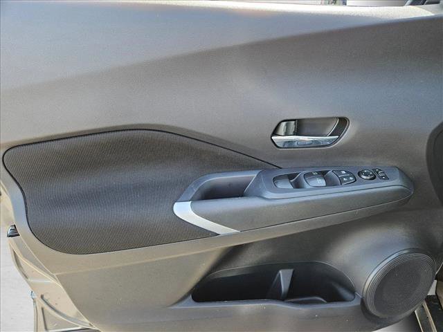 Used 2024 Nissan Kicks SV w/ Interior Electronics Package FWD image 10