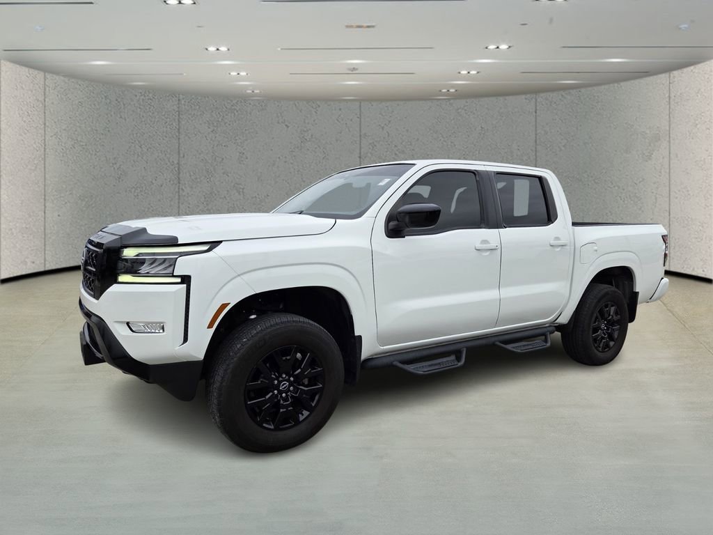 Used 2023 Nissan Frontier SV w/ Midnight Edition Package image 7