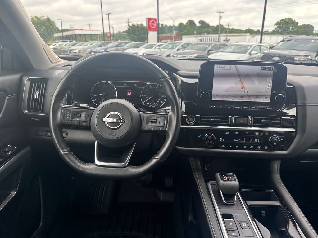 Used 2023 Nissan Pathfinder SL w/ SL Premium Package AWD/4WD image 24
