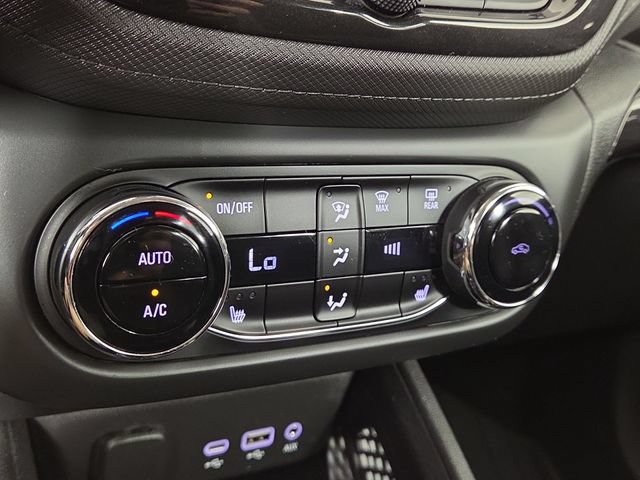 Used 2021 Chevrolet TrailBlazer LT w/ Convenience Package FWD image 19