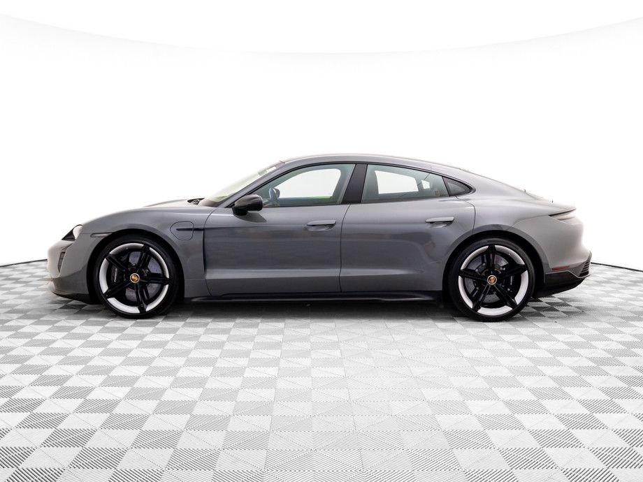 Used 2021 Porsche Taycan Turbo S video 2