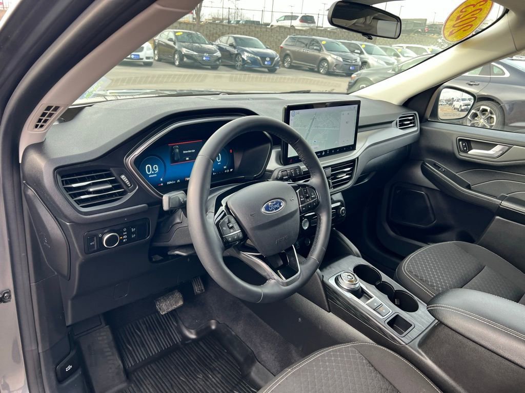 Used 2023 Ford Escape Active w/ Tech Pack #2 image 17