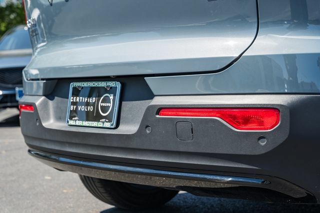 Certified 2023 Volvo XC40 B5 Plus w/ Climate Package AWD/4WD image 9
