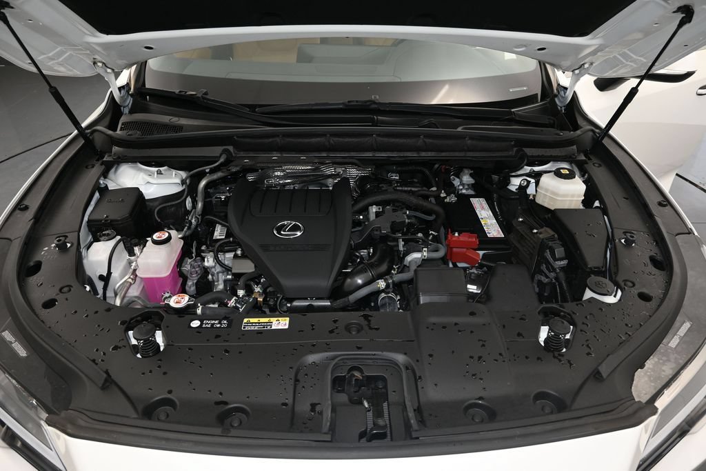 Used 2024 Lexus RX 350 Premium w/ Accessory Package (Z1) FWD image 16