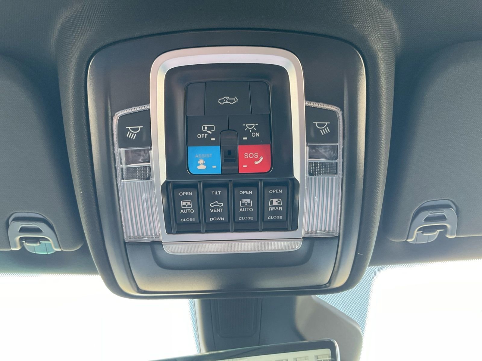 New 2026 RAM 1500 Rebel w/ Rebel Level 2 Equipment Group image 32