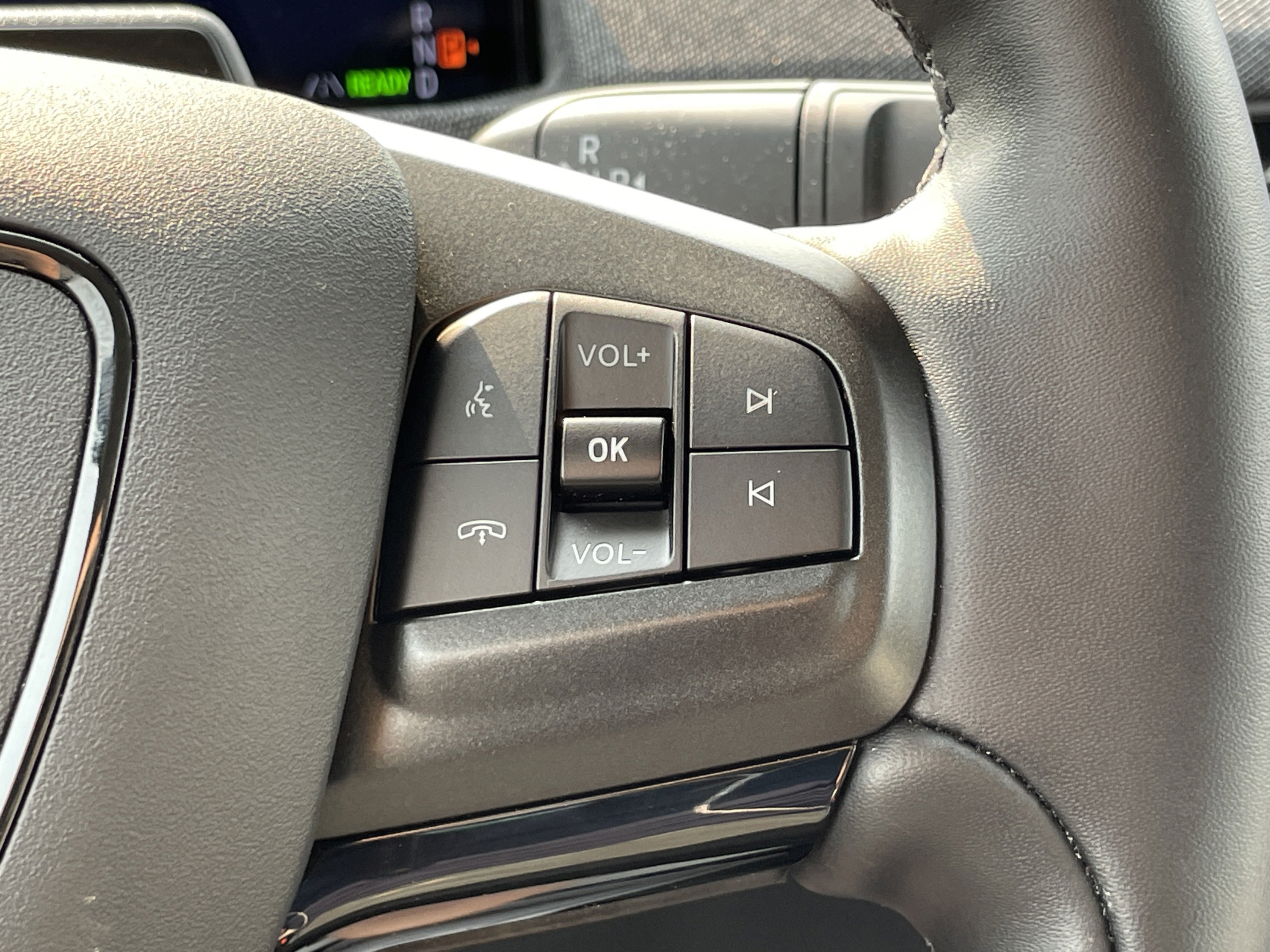 Used 2025 Ford Mustang Mach-E Premium AWD/4WD image 18