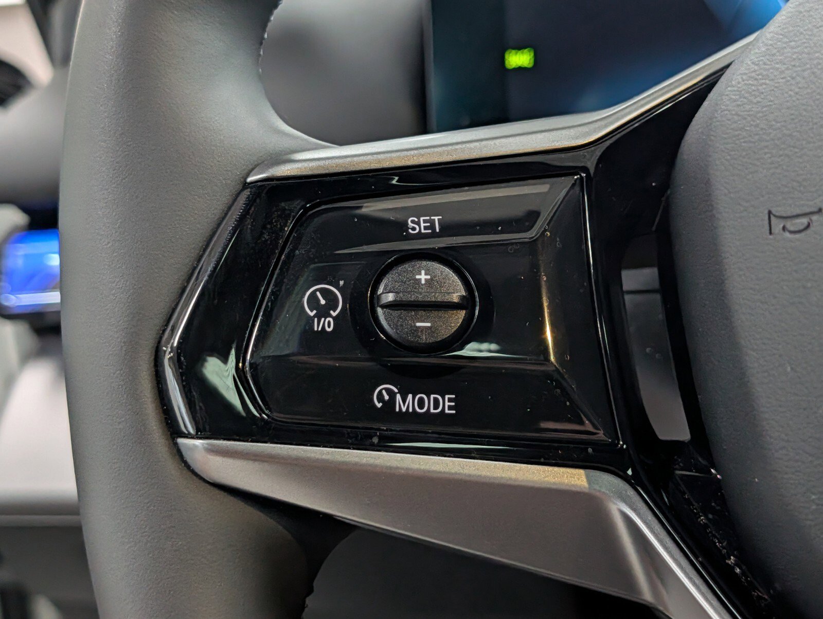 Used 2024 BMW i5 eDrive40i w/ M Sport Package image 21