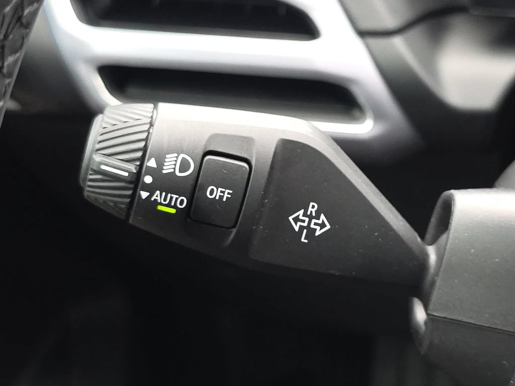 Used 2026 BMW 228i FWD image 36