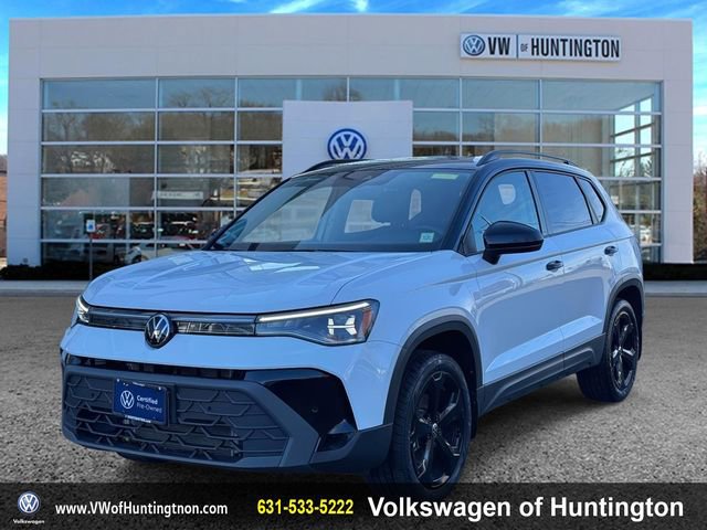 Certified 2025 Volkswagen Taos SE w/ Taos Adventure Package (SXB) image 4