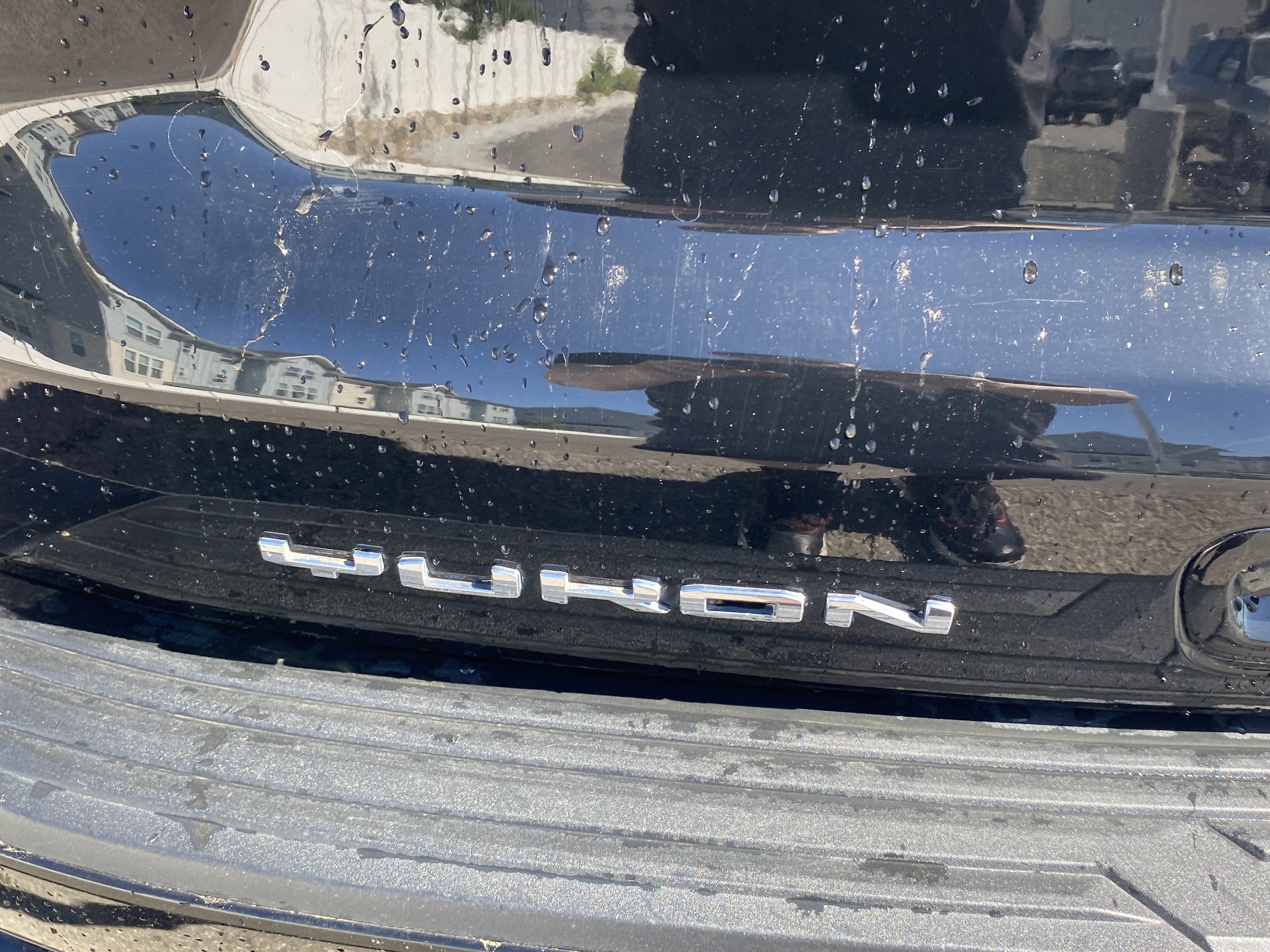 Used 2021 GMC Yukon SLE AWD/4WD image 25