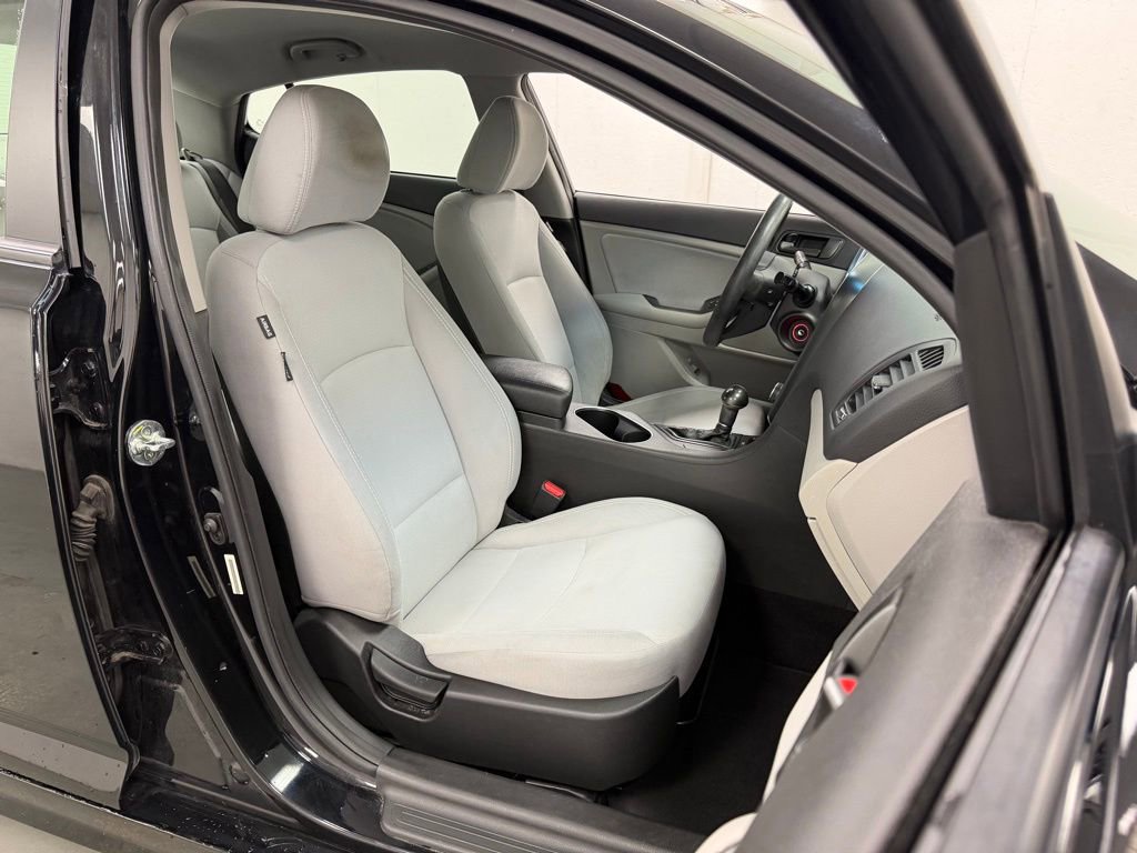 Used 2015 Kia Optima LX FWD image 10