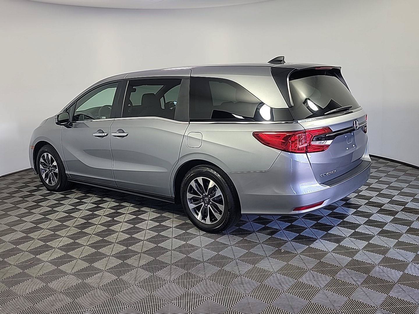 Certified 2023 Honda Odyssey EX-L image 11