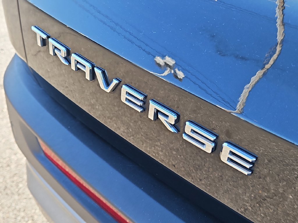 Used 2026 Chevrolet Traverse LT FWD image 8