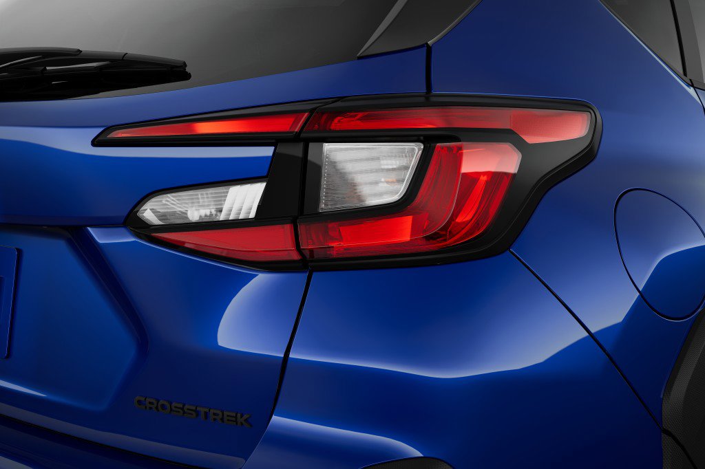 New 2026 Subaru Crosstrek 2.0i Premium AWD/4WD image 11