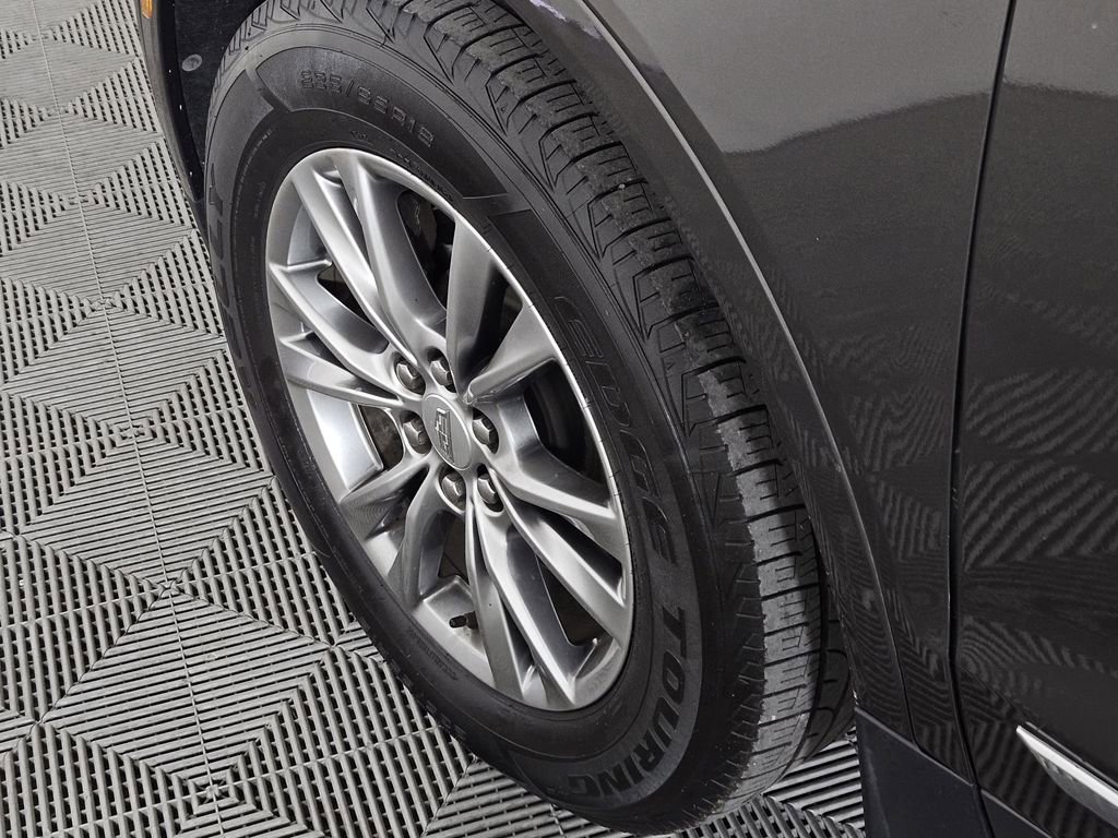 Used 2020 Cadillac XT5 Premium Luxury FWD image 6