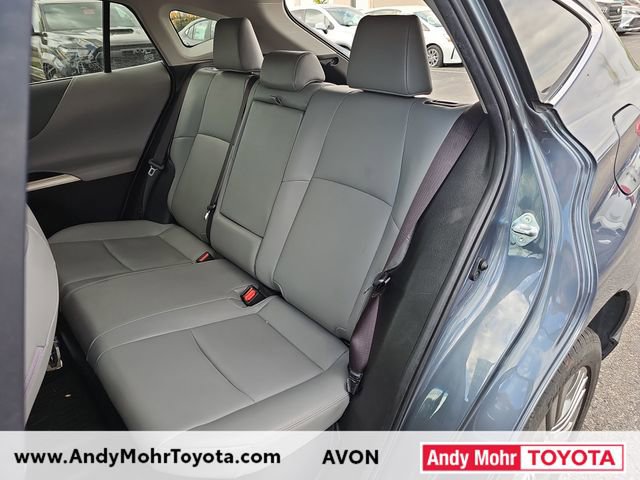 Used 2022 Toyota Venza XLE AWD/4WD image 11