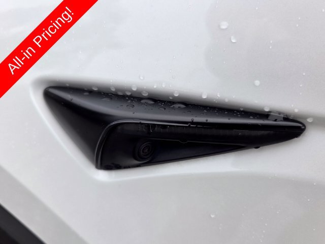 Used 2023 Tesla Model Y Long Range AWD/4WD image 9