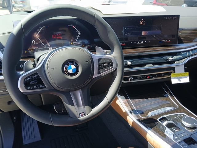 New 2026 BMW X5 xDrive40i w/ M Sport Package AWD/4WD image 21