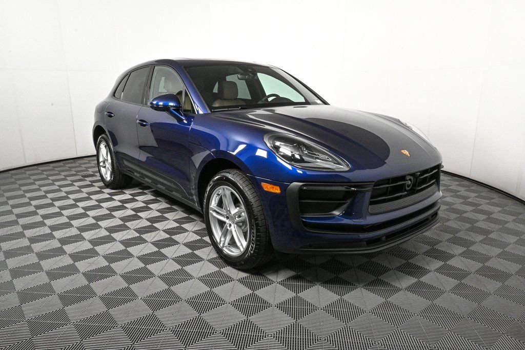 New 2026 Porsche Macan image 28