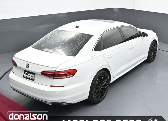 Used 2020 Volkswagen Passat 2.0T SEL image 20