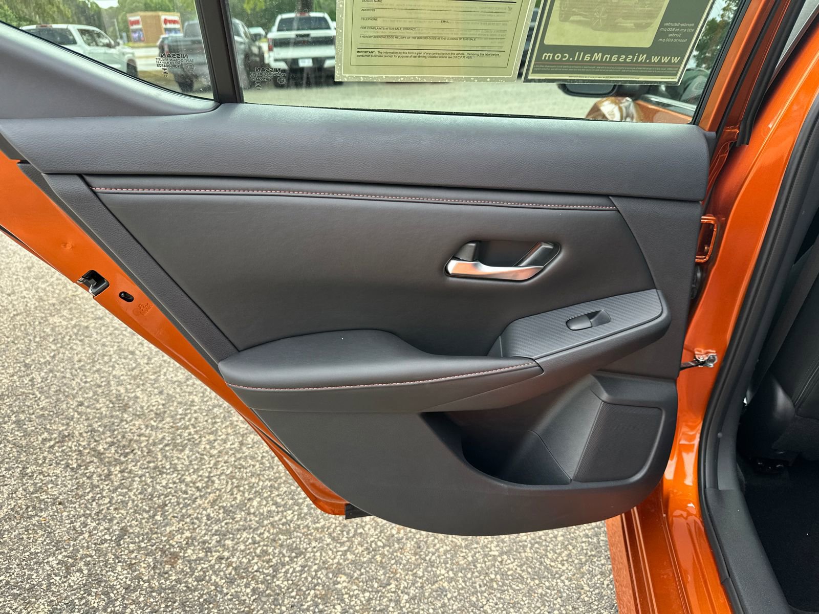 Certified 2025 Nissan Sentra SR w/ SR Premium Package FWD image 19