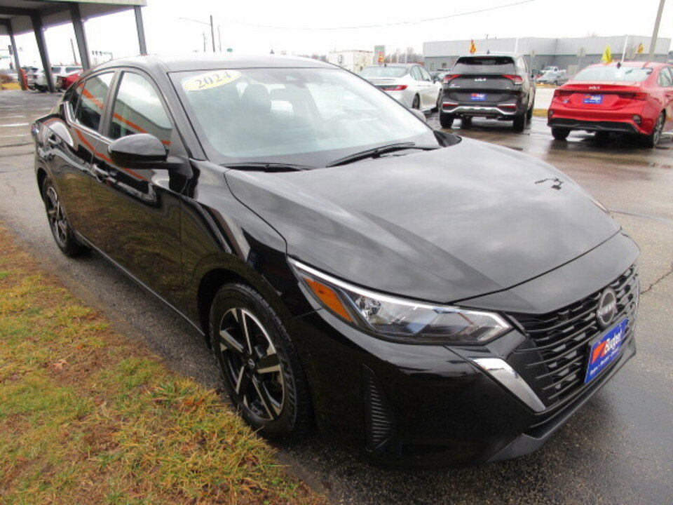 Used 2024 Nissan Sentra SV FWD image 7