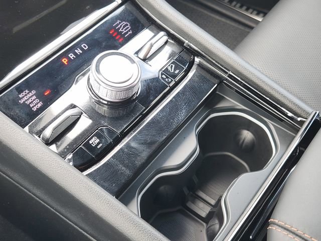 Used 2025 Jeep Grand Cherokee L Summit w/ Obsidian Package image 16