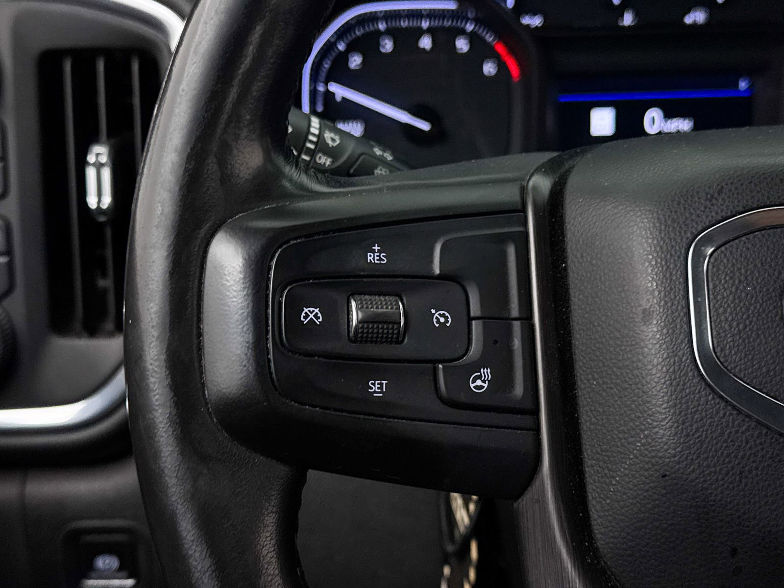 Used 2021 GMC Sierra 1500 AT4 w/ AT4 Premium Package image 32