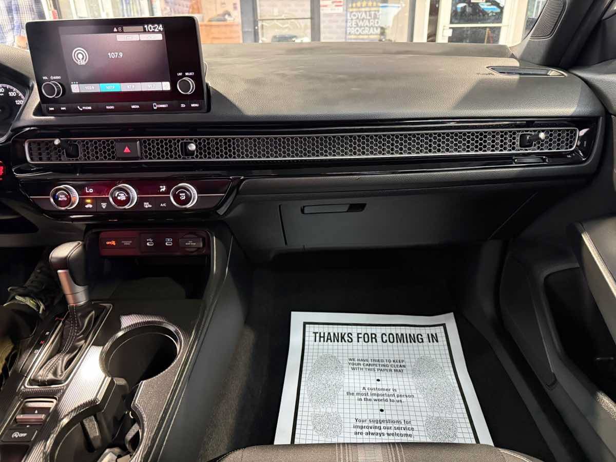 Used 2025 Honda Civic Sport image 20