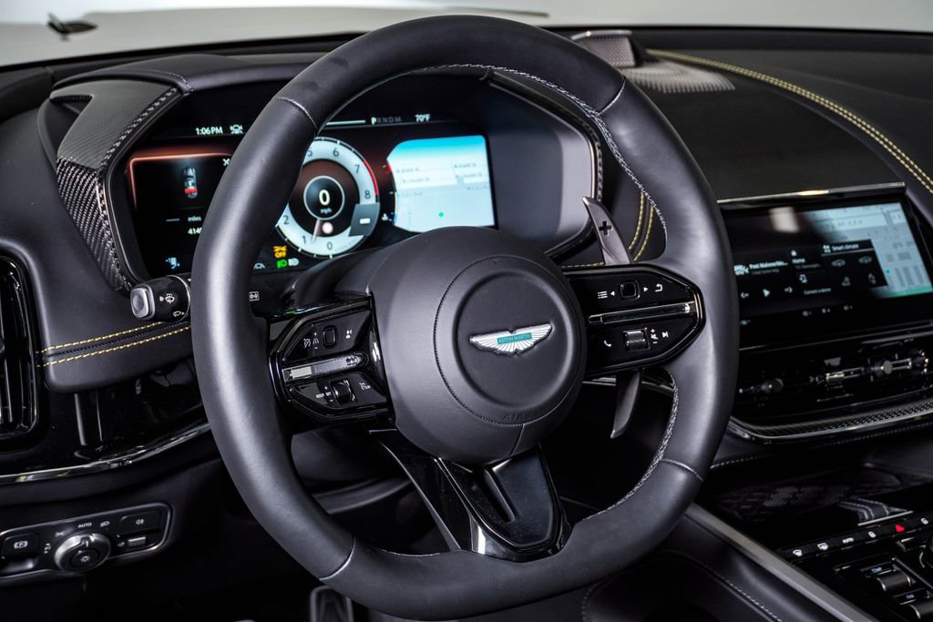 Used 2025 Aston Martin DBX 707 image 25