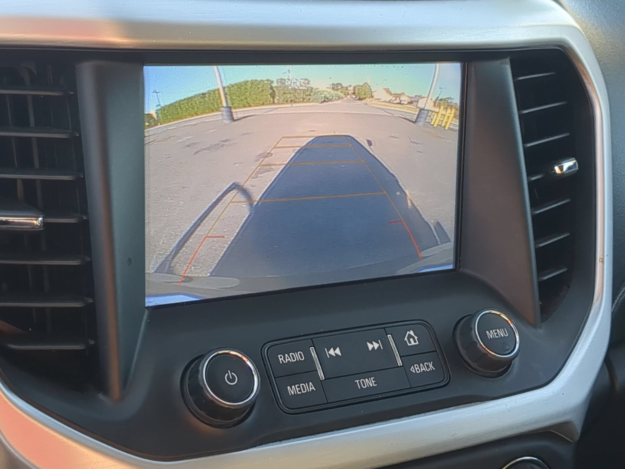 Certified 2019 GMC Acadia SLE w/ Driver Alert Package I FWD image 13
