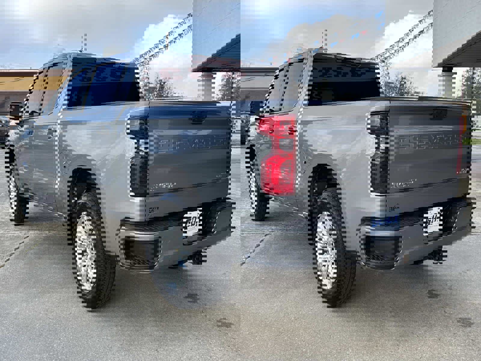 Used 2024 Chevrolet Silverado 1500 Custom image 8