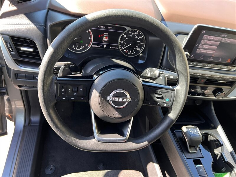 Used 2023 Nissan Rogue SV AWD/4WD image 26