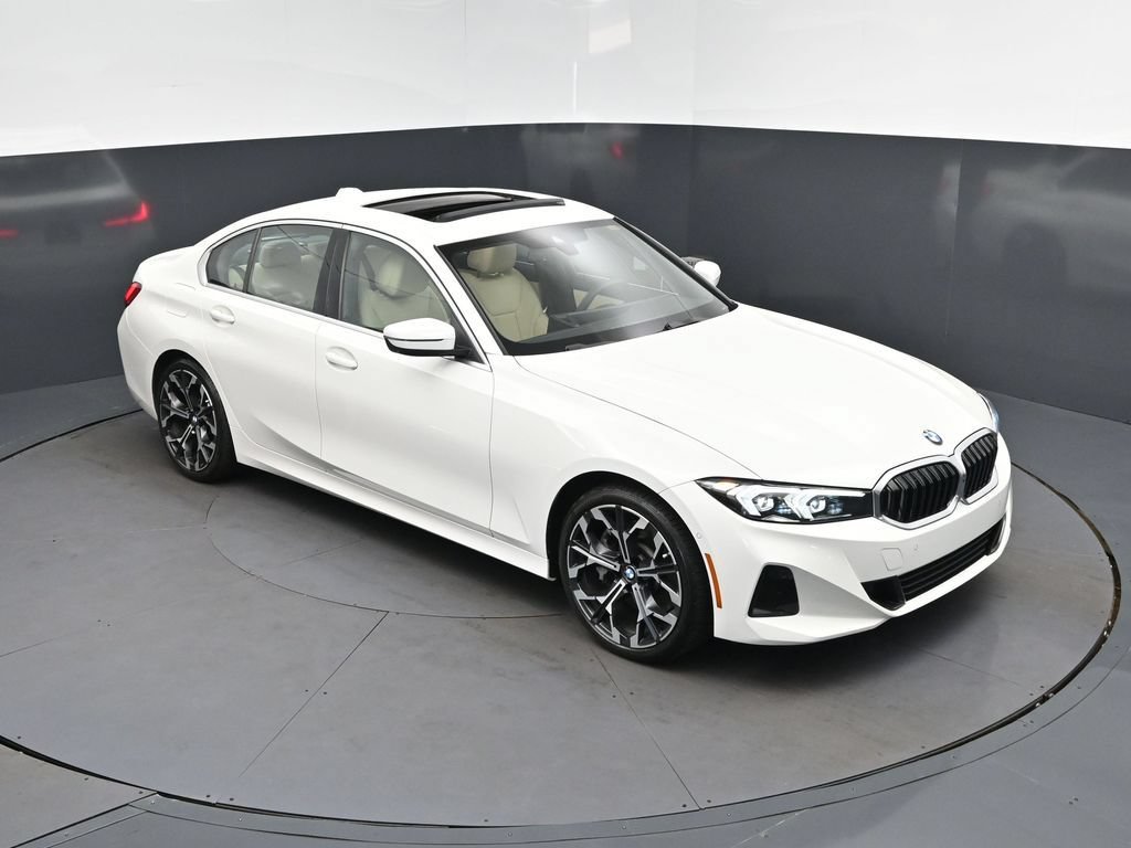 Used 2026 BMW 330i Sedan w/ Convenience Package RWD image 36