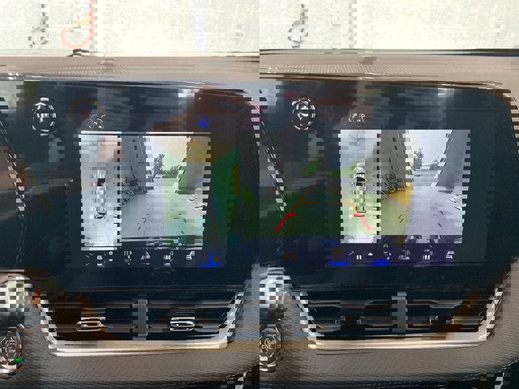 New 2026 Chevrolet Equinox LT w/ Convenience Package II image 35