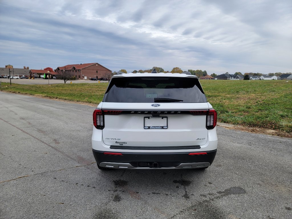 New 2026 Ford Explorer Active image 11