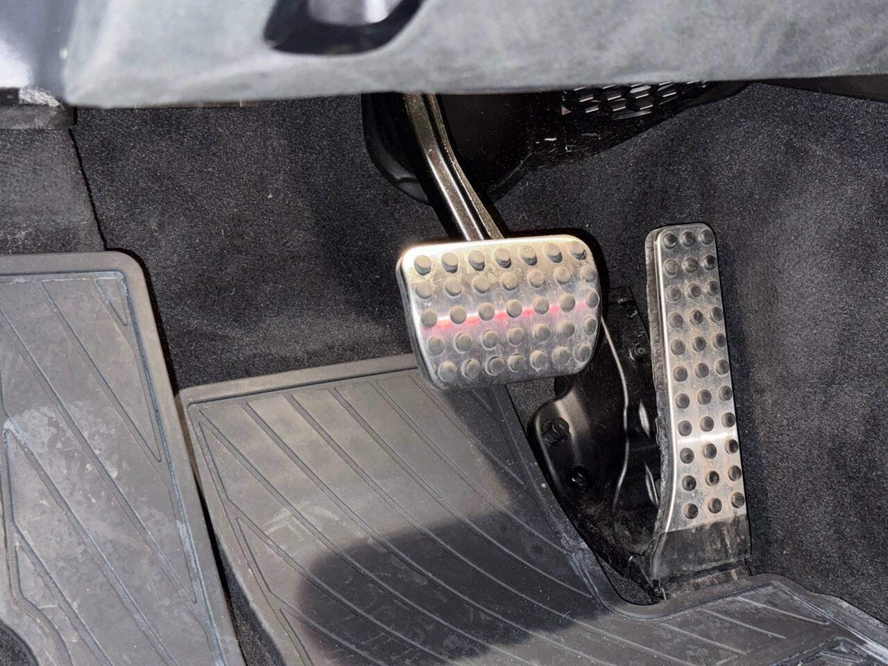 Used 2020 Mercedes-Benz AMG GT 63 w/ Driver Assistance Package image 58