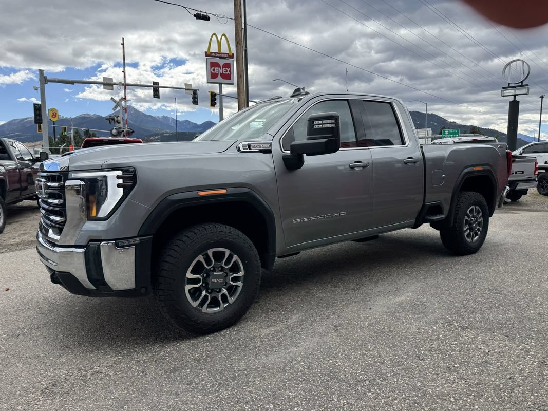 Used 2024 GMC Sierra 2500 SLE AWD/4WD image 25