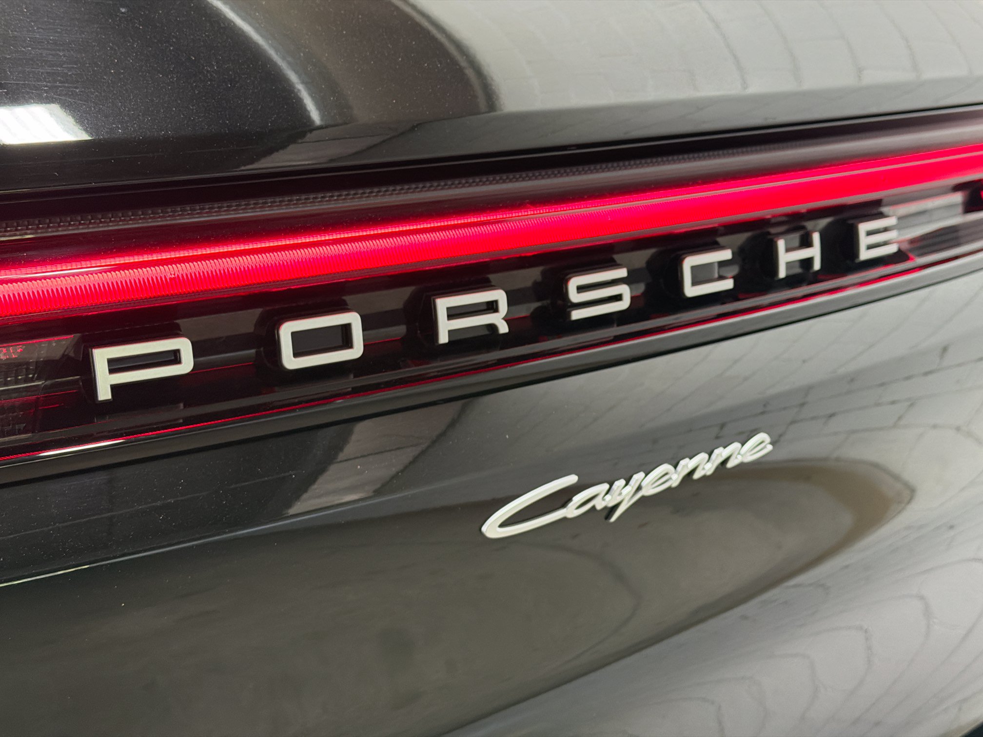 Certified 2026 Porsche Cayenne AWD/4WD image 12